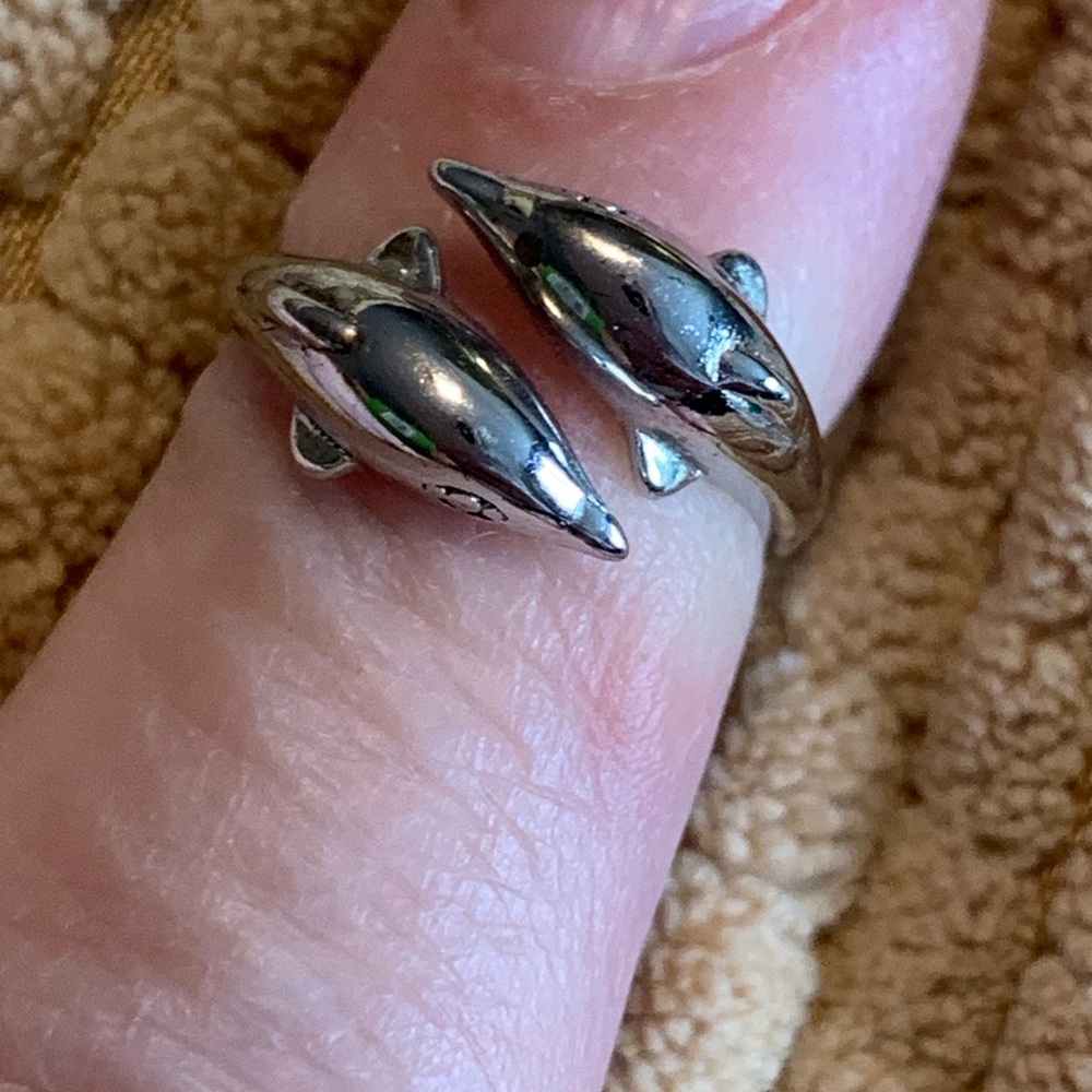Tiny Sterling Dolphin Ring, Size 2. Toe Ring Or C… - image 2